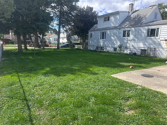 5th image of 3301 N Ozanam Ave
