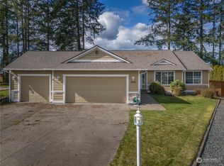 7001 188th Street Ct E, Puyallup, WA 98375