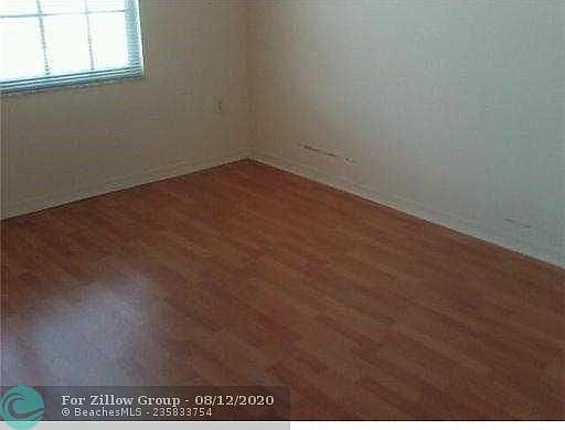 5th image of 15095 Michelangelo Blvd