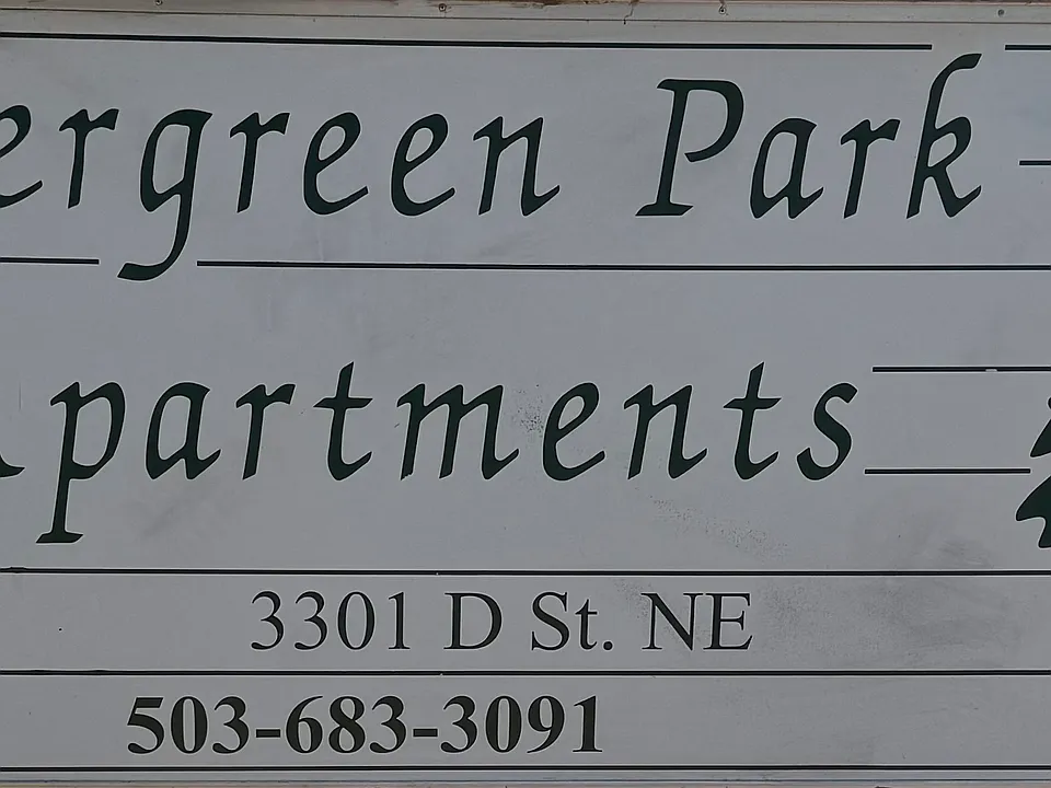 Evergreen Park Apartments