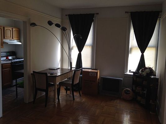3rd image of 4719 45th St APT 3F