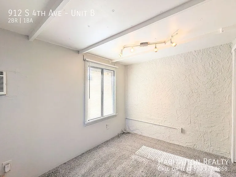 912 S 4th Ave #B — Photo 8
