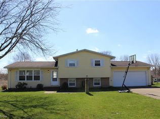 3639 Briardale Dr NW, Massillon, OH 44646