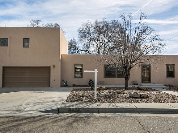 4th image of 3840 La Plaza Dr NW