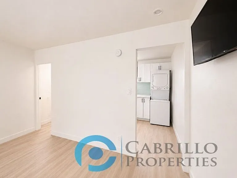4571 North Ave — Photo 20