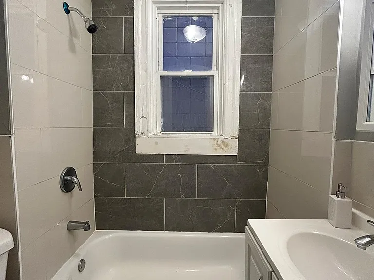 104 Romaine Ave #2 — Photo 3