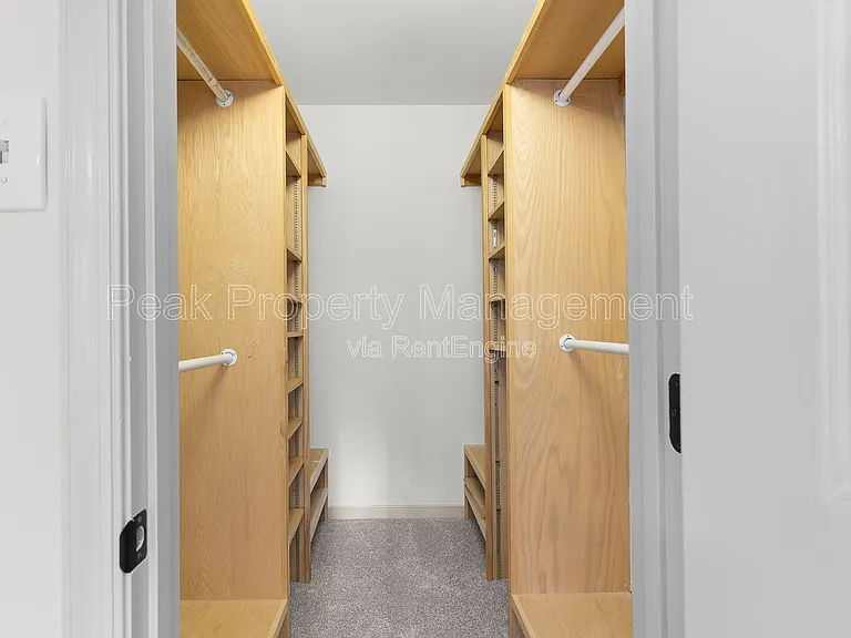504 Winamack Ct — Photo 30