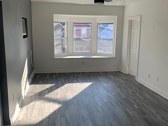 2nd image of 4512 Bridge Ave APT 3