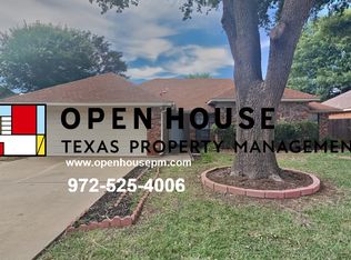 617 Lakewood Ln, Grapevine, TX 76051