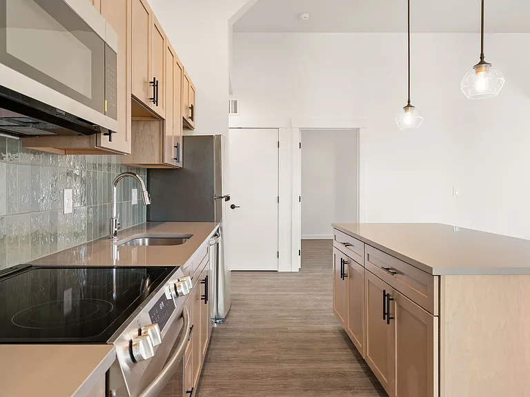 2515 SE 30th Ave — Photo 17