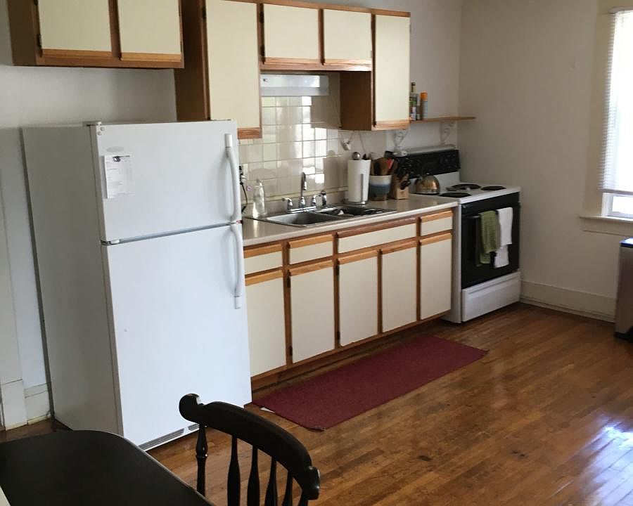 1st image of 378 Elmwood Ave APT 7