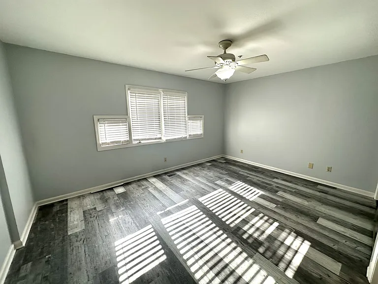 10 Yacht Cove Dr — Photo 12