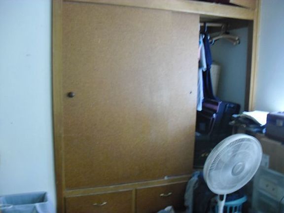2nd image of 560 W 10th St
