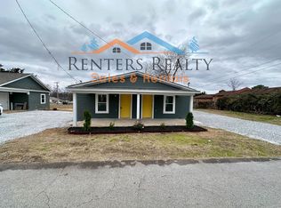 2303 12th St SW #B, Huntsville, AL 35805