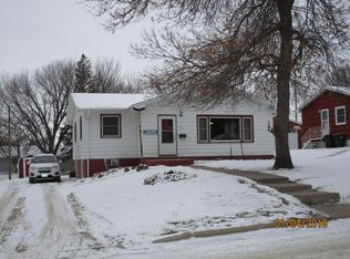 309 3rd St NE, Glenwood, MN 56334