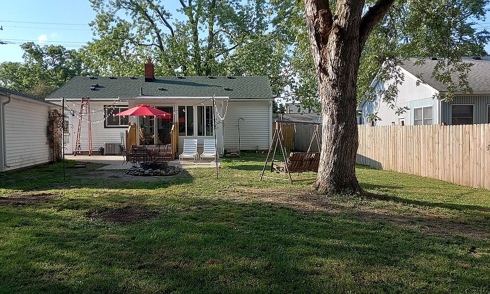 725 McPherson St, Howell, MI 48843 Zillow