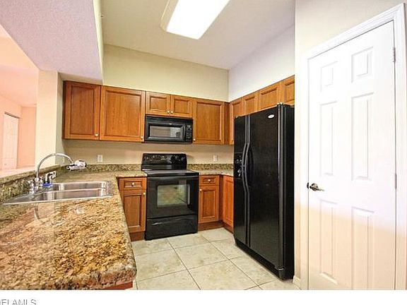 4th image of 20201 Estero Gardens Cir Unit 105