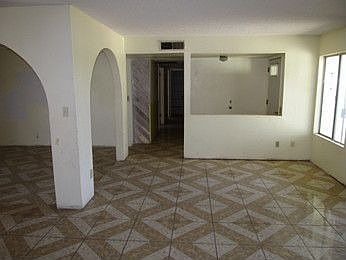 1st image of 7532 W Turney Ave