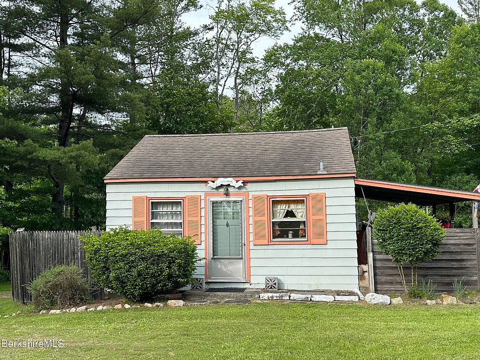 2nd image of 268 N Plain Rd