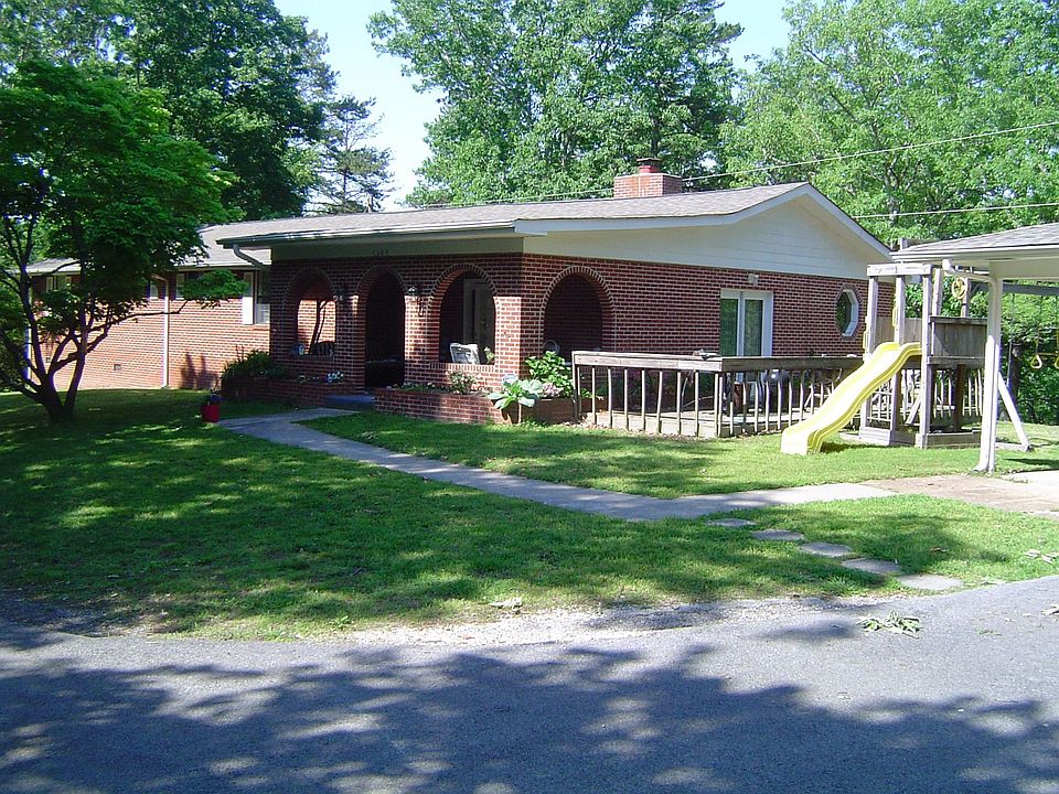 Front porch and entrance