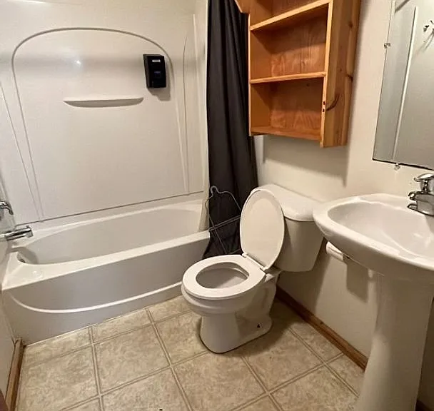 467 Overlook Ct — Photo 5