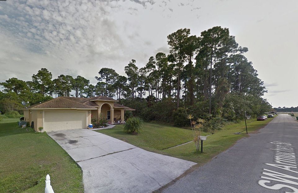 2nd image of 3133 SW Armucher St