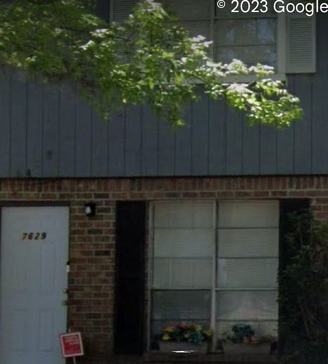 1st image of 73 Hunters Ridge Ln #B