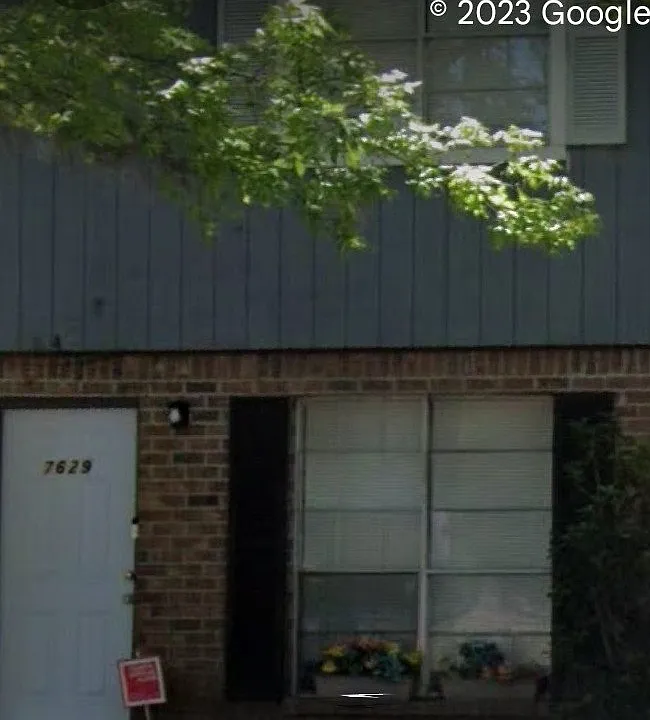 73 Hunters Ridge Ln #B