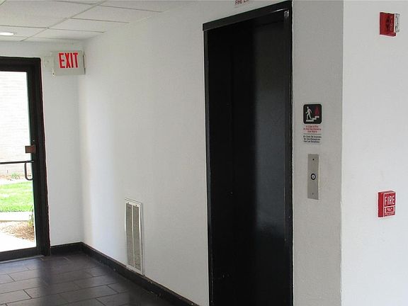 3rd image of 3025 Walnut Bend Ln APT 21