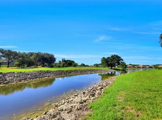 2084 Crestview Way #A-117, Naples, FL 34119