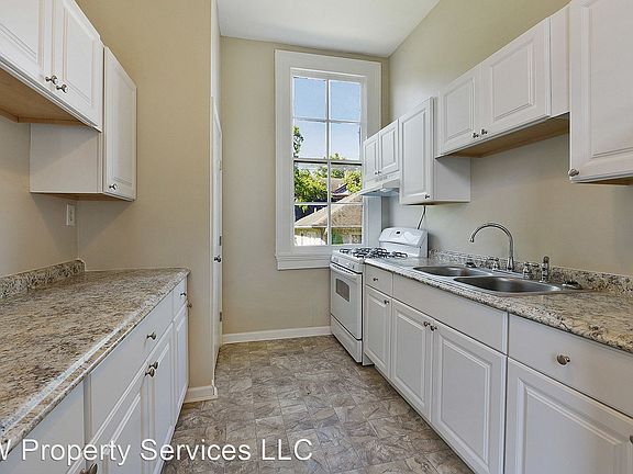 3rd image of 126 S Hennessey St APT 2