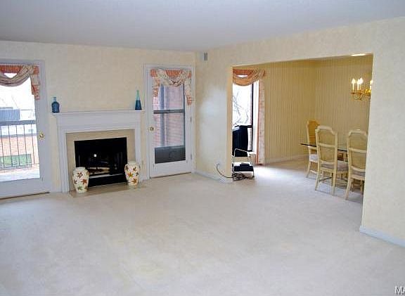2nd image of 585 Coeur De Royale Dr APT 307