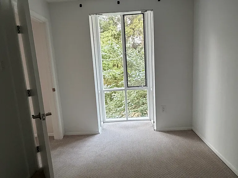 2616 Fort Farnsworth Rd #2C — Photo 9