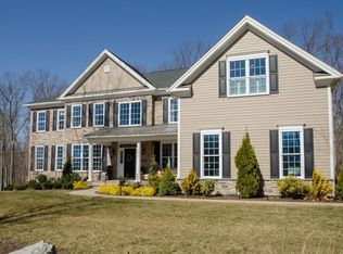 360 Northington Dr, Avon, CT 06001