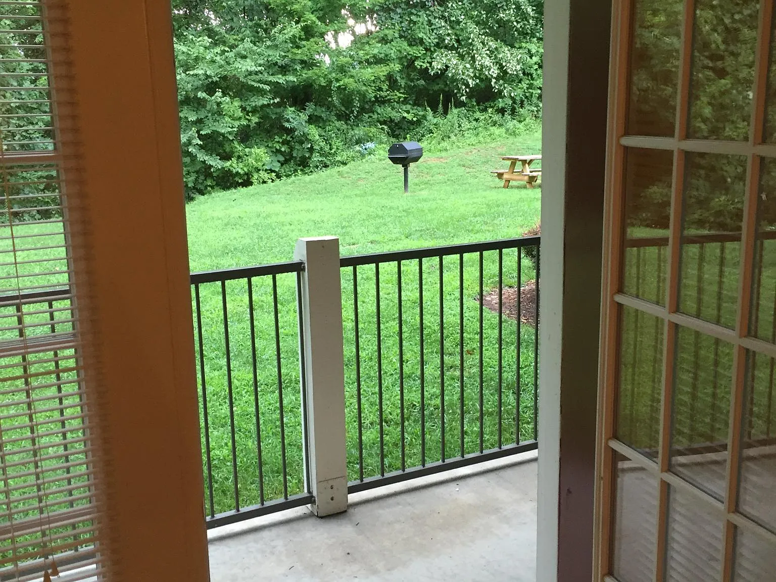 2 bed, 1062 sqft, $1,450 — Photo 1