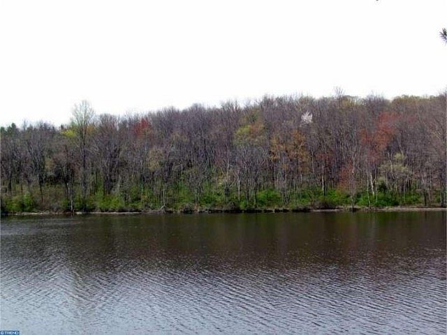 2nd image of 2600 Three Mile Run Rd