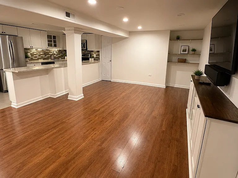 3528 N Neva Ave — Photo 8