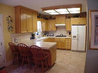 5th image of 2205 E Canal Dr