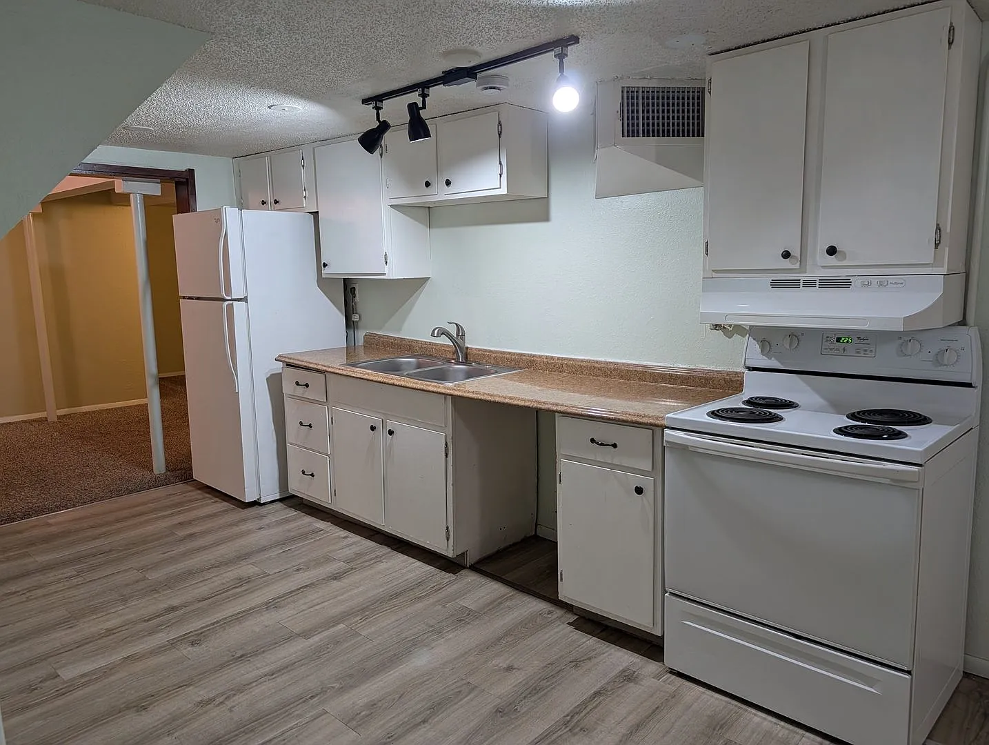 Colorado Ave 2209 W. — Photo 4