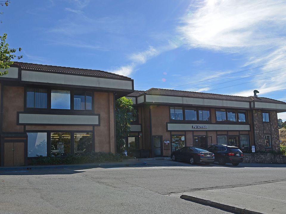 2nd image of 4136 Redwood Hwy