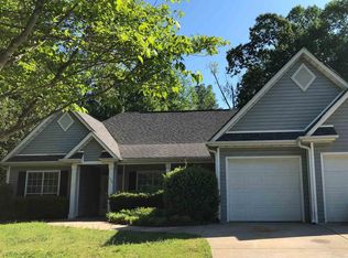 130 Pine Cres, Newnan, GA 30265