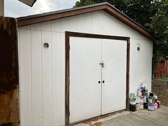 5th image of 5040 W Odell Dr S