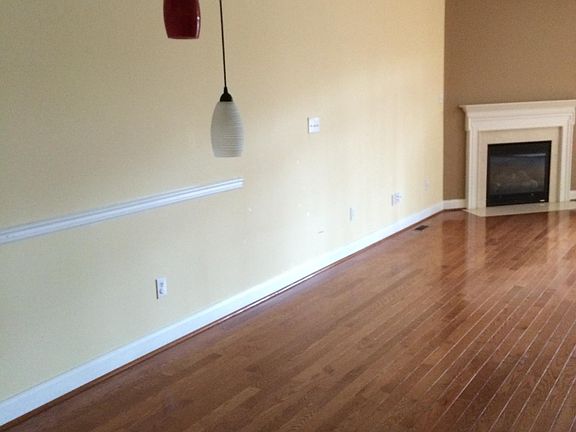 4th image of 26 Forest Gate Ln