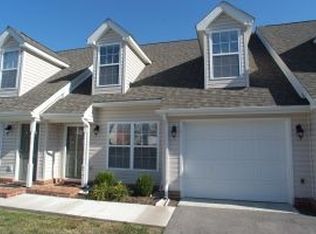 6741 Woodcreeper Dr, Roanoke, VA 24019