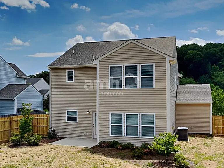 4335 Lochurst Dr — Photo 21