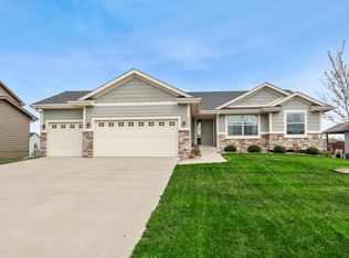 3543 NW 164th St, Clive, IA 50325