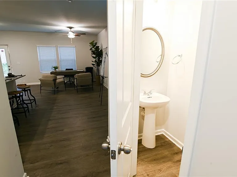 115 Village Green Dr #166 — Photo 28