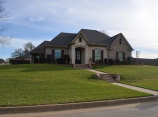 420 Baganie Ln, Bullard, TX 75757