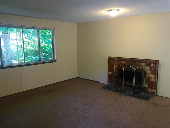 4th image of 1510 W St