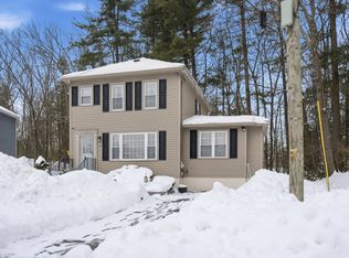 16 Champagne Dr, Nashua, NH 03062